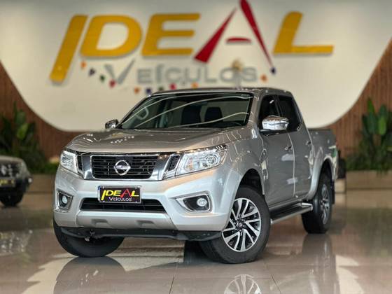 NISSAN FRONTIER 2.3 16V TURBO DIESEL XE CD 4X4 AUTOMÁTICO NISSAN FRONTIER 2.3 16V TURBO DIESEL XE CD 4X4 AUTOMÁTICO